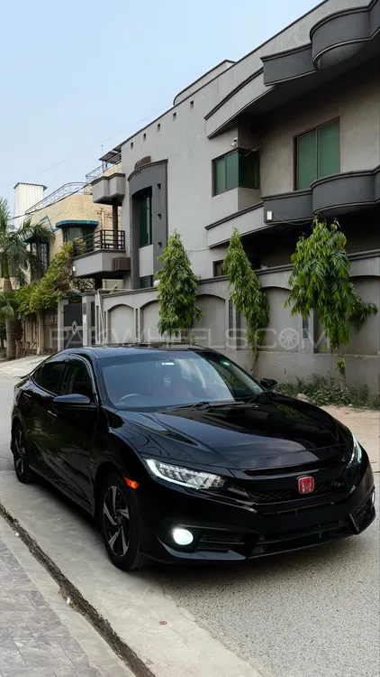 Honda Civic 2018 for Sale in Lahore Image-1