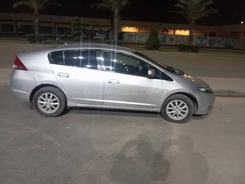 Honda Insight 2010 for Sale in Lahore Image-1