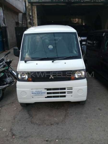 Mitsubishi Minica 2011 for Sale in Sialkot Image-1