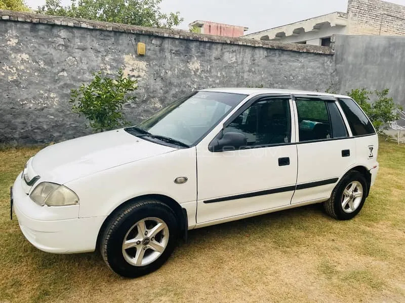 Suzuki Cultus 2004 for Sale in Charsadda Image-1