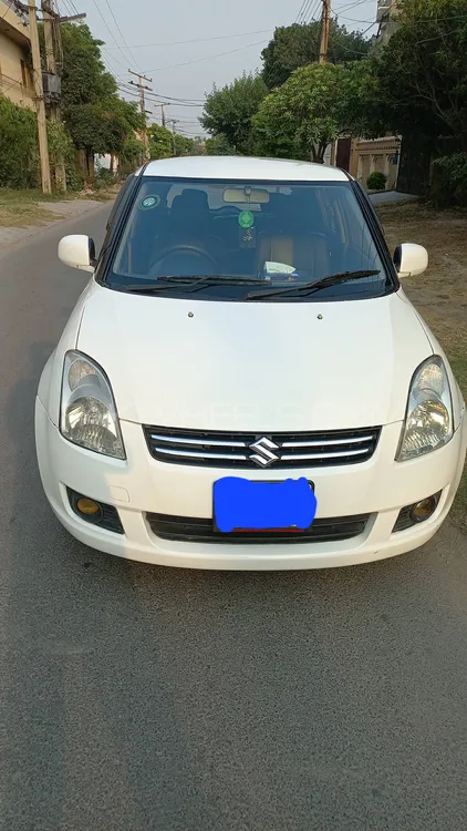 Suzuki Swift 2015 for Sale in Lahore Image-1