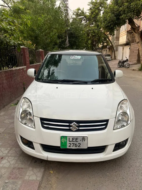 Suzuki Swift 2016 for Sale in Lahore Image-1