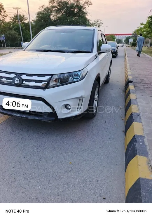 Suzuki Vitara 2017 for Sale in Islamabad Image-1