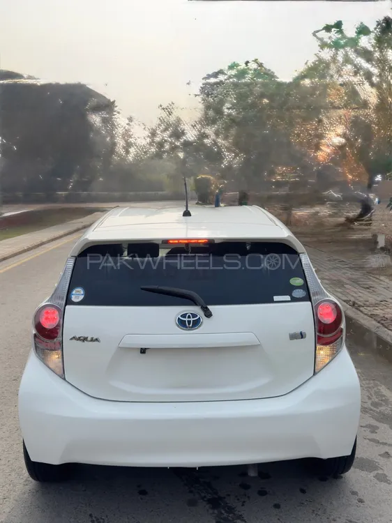 Toyota Aqua 2012 for Sale in Lahore Image-1