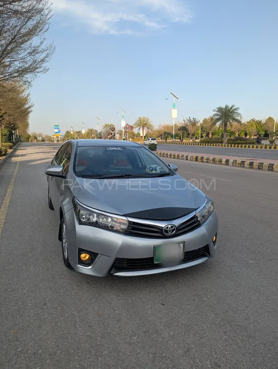 Toyota Corolla 2015 for Sale in Islamabad Image-1