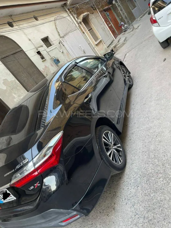 Toyota Corolla 2021 for Sale in Islamabad Image-1