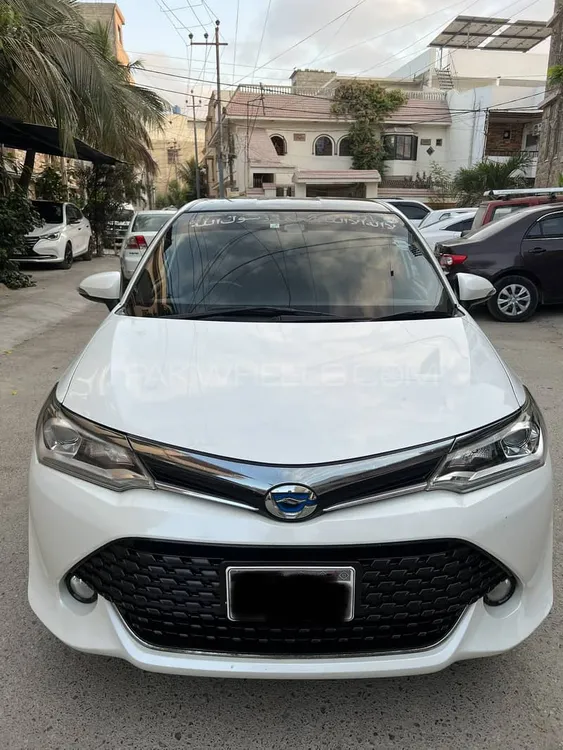 Toyota Corolla Fielder 2017 for Sale in Karachi Image-1