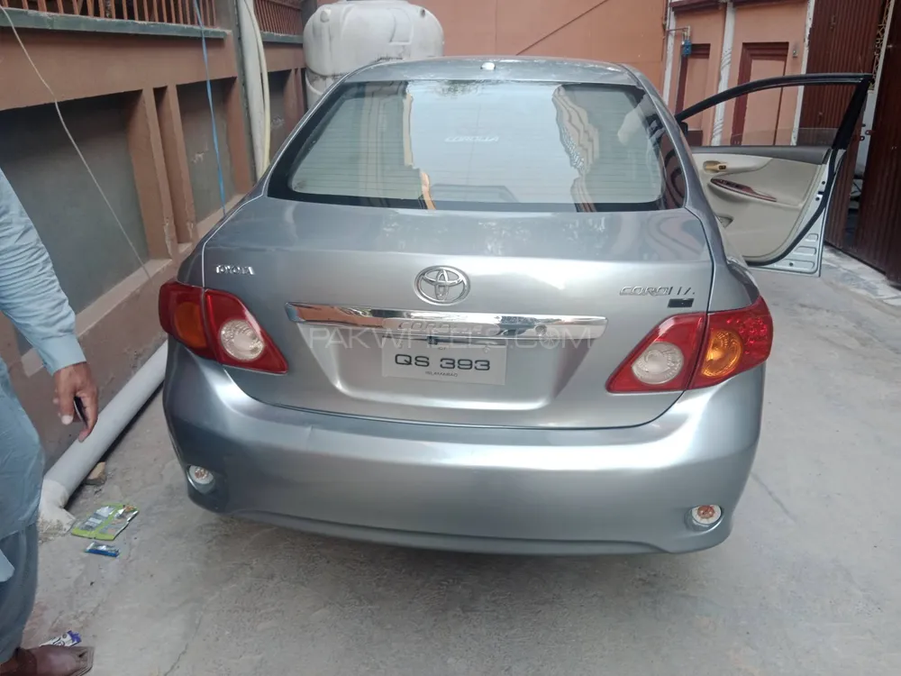Toyota Corolla 2010 for Sale in Islamabad Image-1