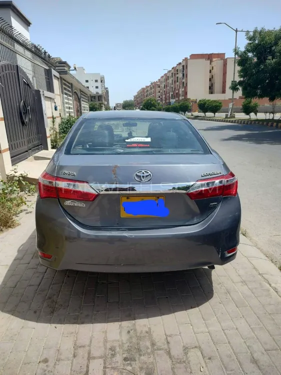 Toyota Corolla 2014 for Sale in Karachi Image-1