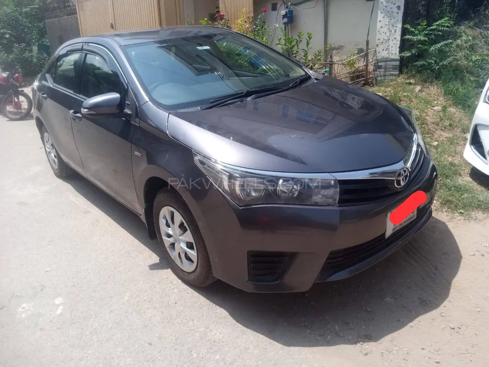 Toyota Corolla 2017 for Sale in Islamabad Image-1