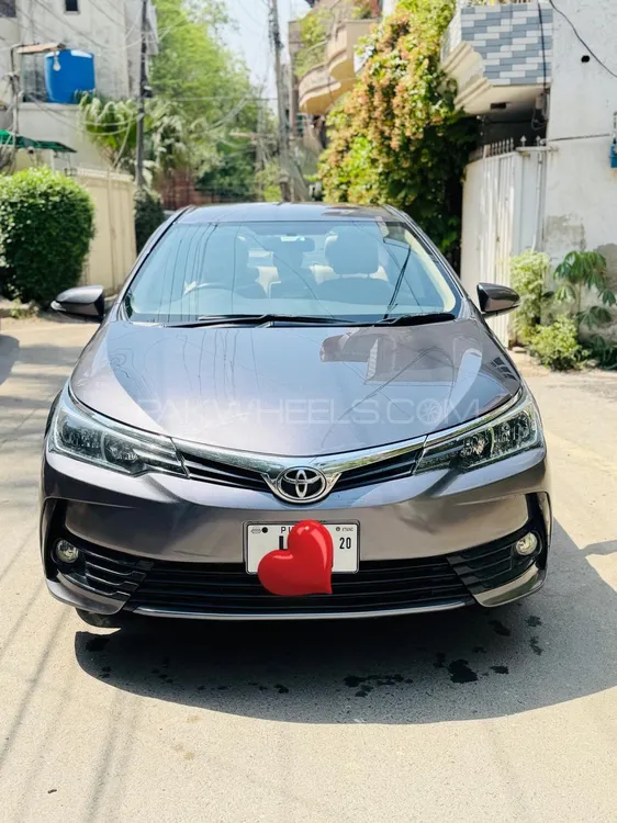 Toyota Corolla 2020 for Sale in Lahore Image-1