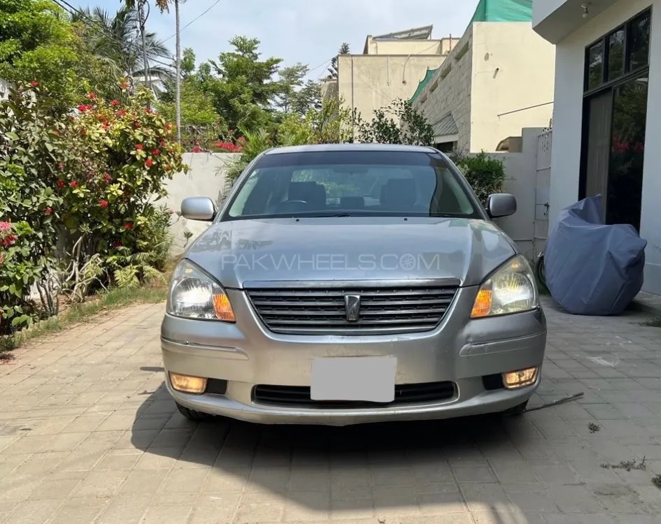Toyota Premio 2004 for Sale in Karachi Image-1