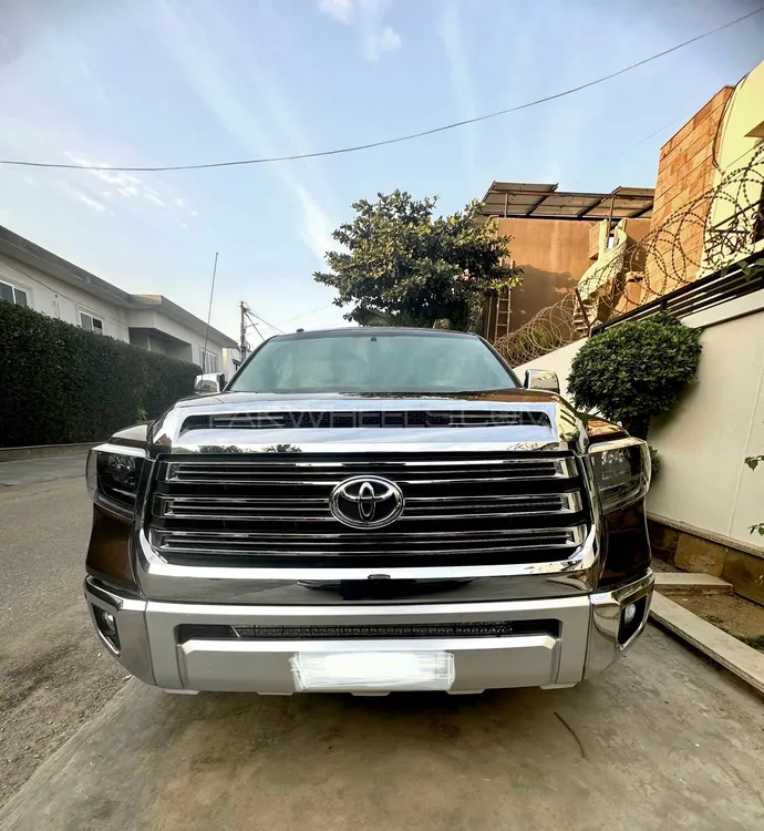Toyota Tundra 2015 for Sale in Karachi Image-1
