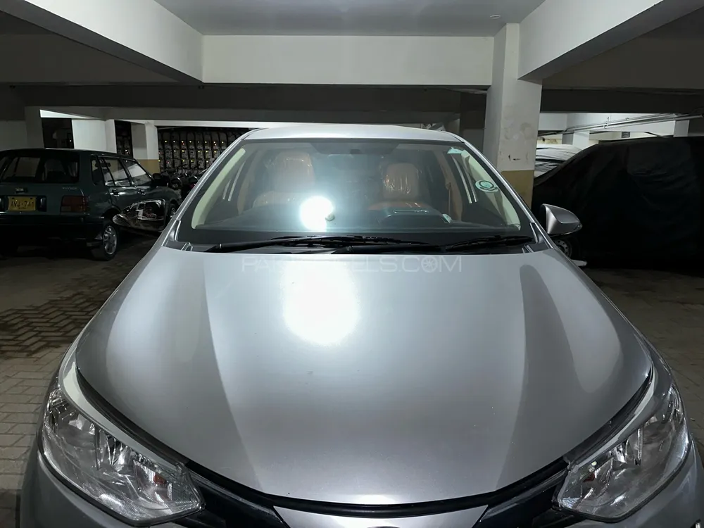 Toyota Yaris Sedan 2020 for Sale in Karachi Image-1
