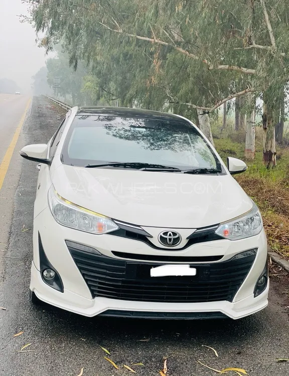 Toyota Yaris Sedan 2021 for Sale in Faisalabad Image-1