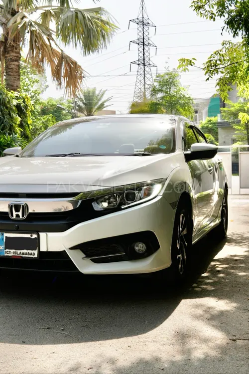 Honda Civic 2018 for Sale in Lahore Image-1