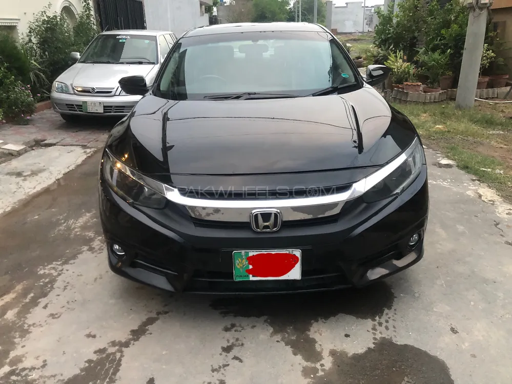 Honda Civic 2018 for Sale in Lahore Image-1