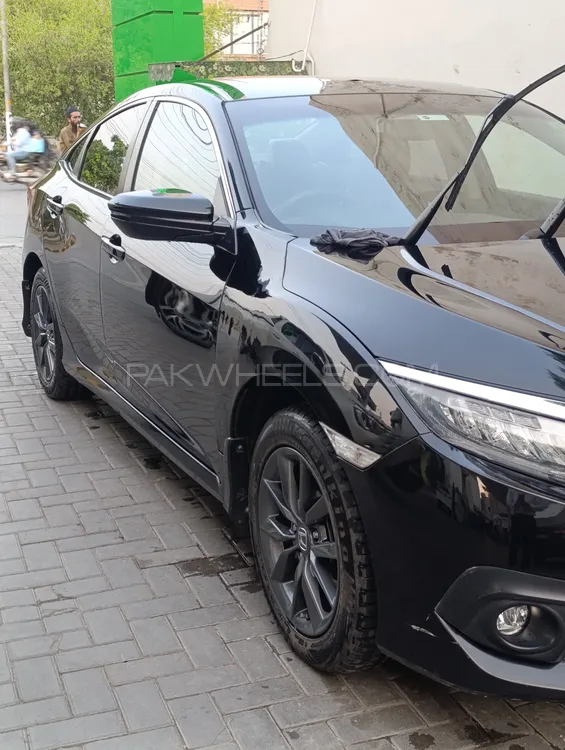 Honda Civic 2020 for Sale in Lahore Image-1