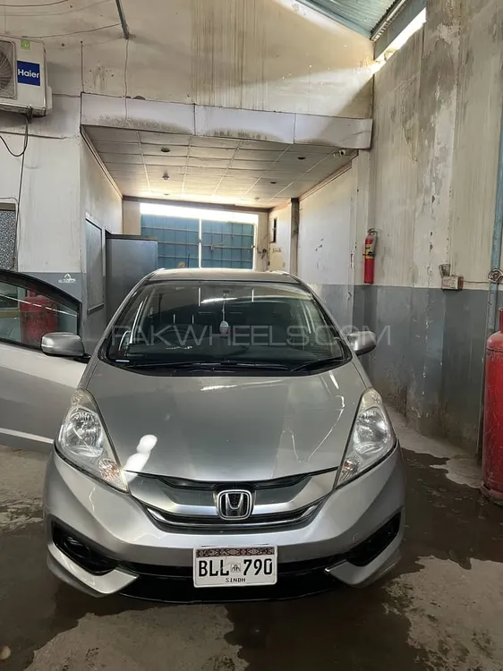 Honda Fit 2014 for Sale in Karachi Image-1