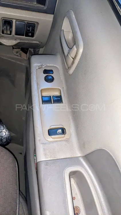 Mazda Scrum Van 2011 for Sale in Karachi Mazda Scrum Van 2011 for Sale in Karachi Image-13