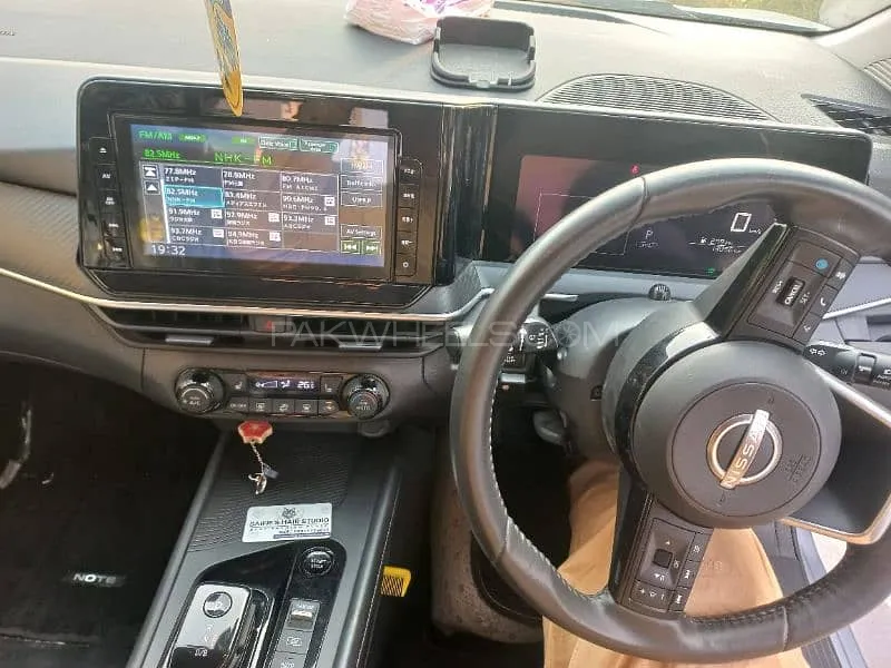 Nissan Note 2022 for Sale in Lahore Image-1