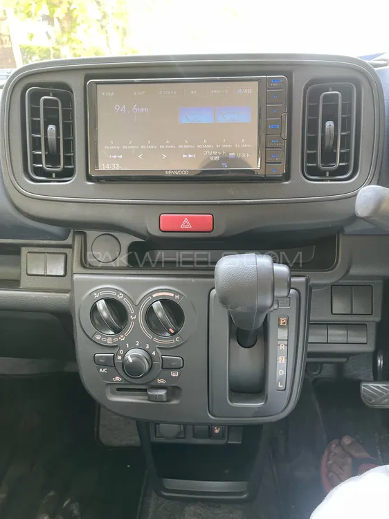 Mazda Carol 2023 for Sale in Islamabad Mazda Carol 2023 for Sale in Islamabad Image-10