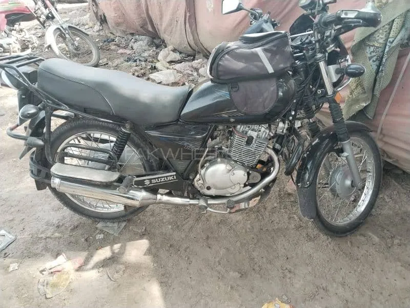Suzuki Gixxer 150 2017 for Sale Image-1
