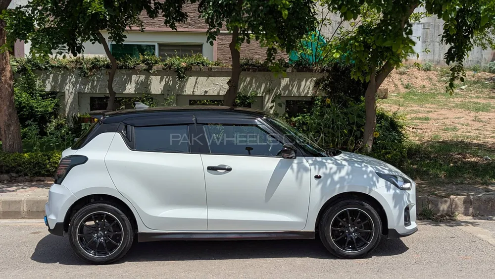 Suzuki Swift 2022 for Sale in Islamabad Image-1