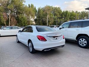 Mercedes C180 Exclusive 
Model: 2017
Mileage: 19,000 km 
Reg: 2017 khi 

*Beige Room
*Panoramic Roof
*Auto back shade

Calling and Visiting Hours

Monday to Saturday

11:00 AM to 7:00 PM