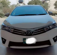 Toyota Corolla Altis Grande CVT-i 1.8 2014 for Sale