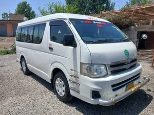 Toyota Hiace TRH 214 2010 for Sale
