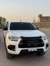Toyota Hilux Revo V Automatic 2.8 2021 for Sale