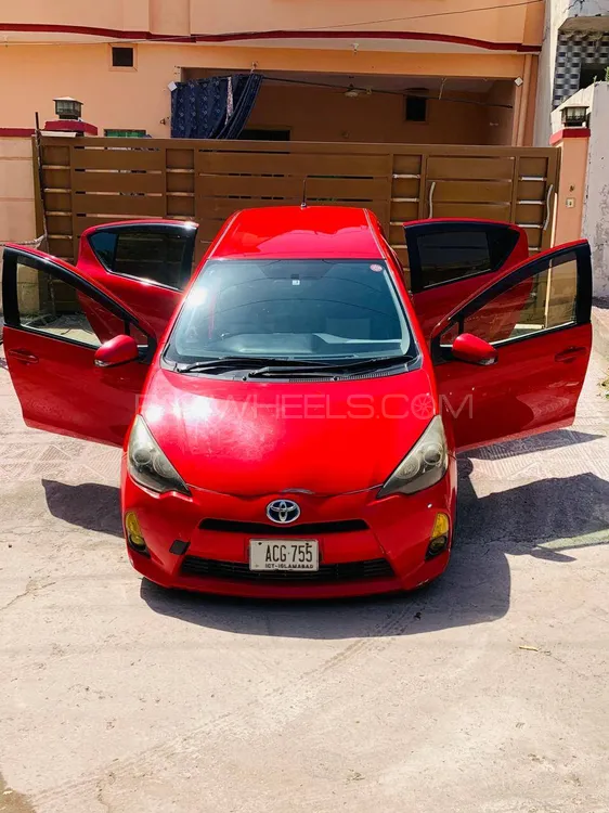 Toyota Aqua 2012 for Sale in Islamabad Image-1