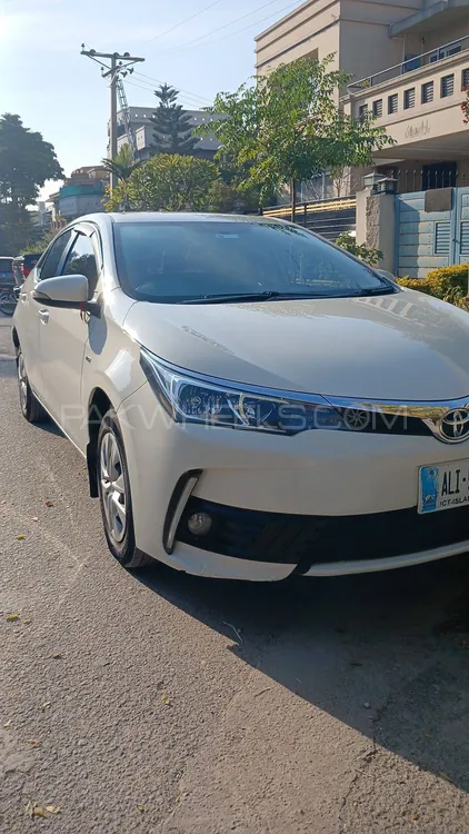 Toyota Corolla 2018 for Sale in Islamabad Image-1