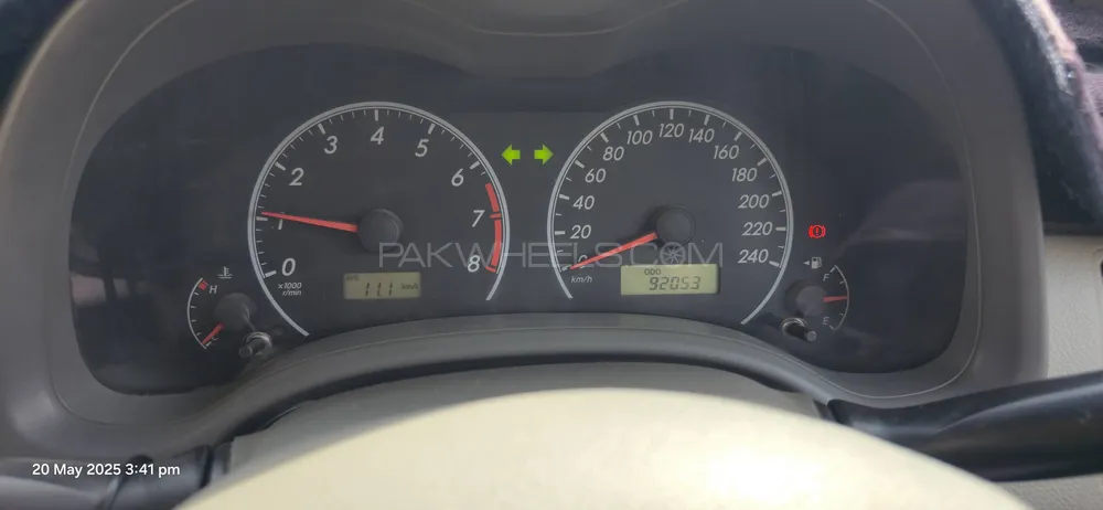 Toyota Corolla 2011 for Sale in Karachi Image-1