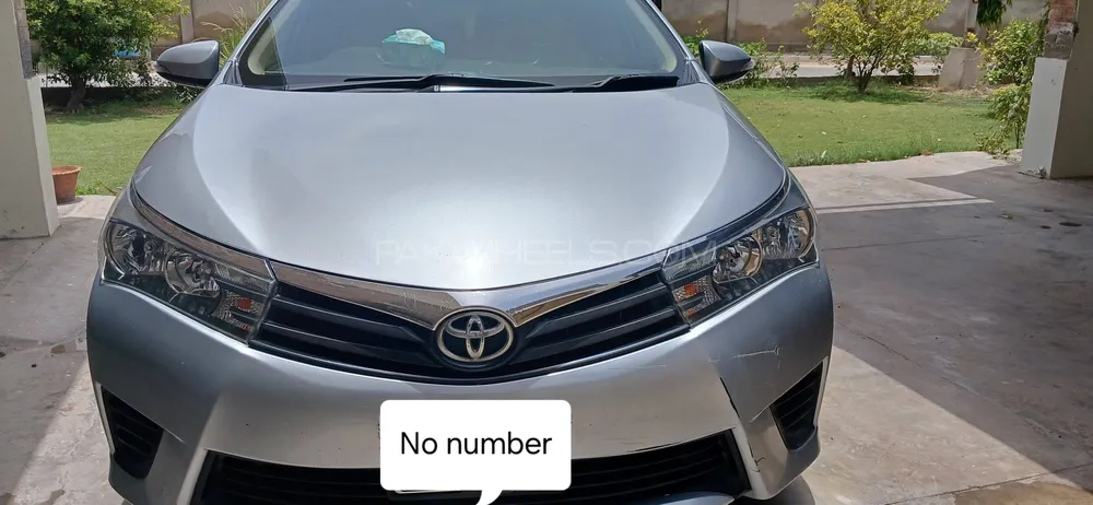 Toyota Corolla 2015 for Sale in Rahim Yar Khan Image-1