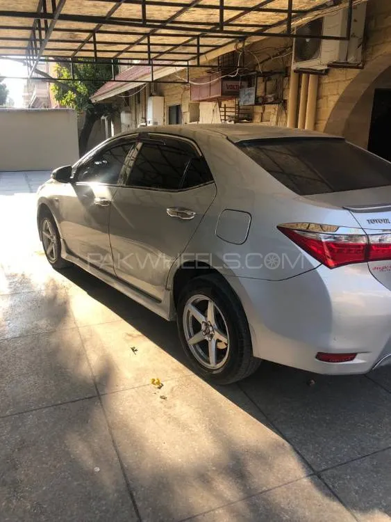 Toyota Corolla 2016 for Sale in Islamabad Image-1