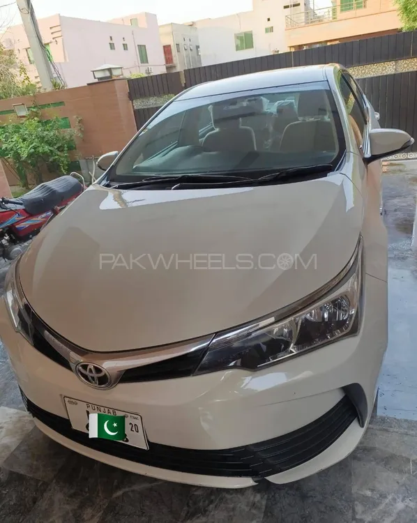 Toyota Corolla 2018 for Sale in Lahore Image-1