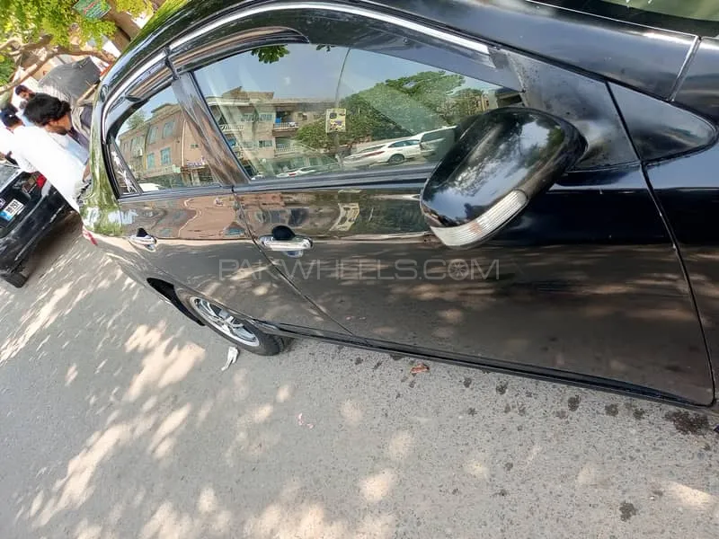 Toyota Corolla 2010 for Sale in Islamabad Image-1