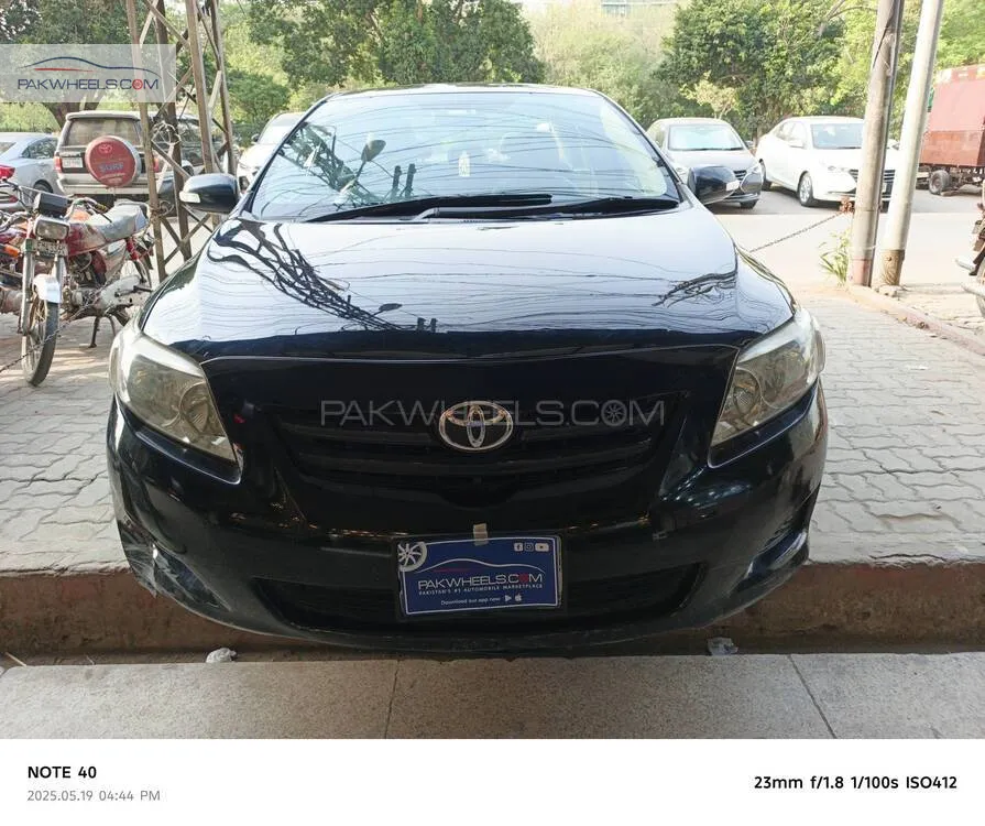 Toyota Corolla 2011 for Sale in Lahore Image-1