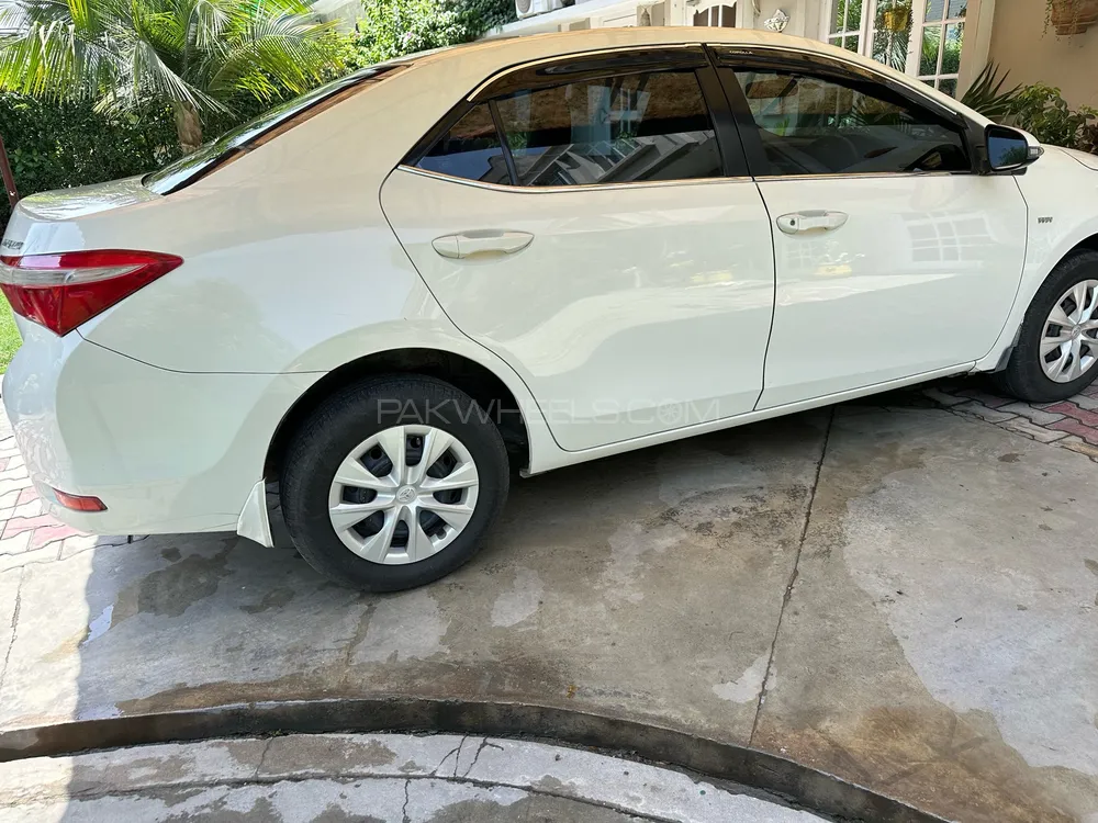 Toyota Corolla 2017 for Sale in Wah cantt Image-1
