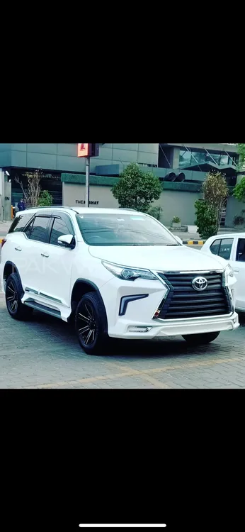 Toyota Fortuner 2017 for Sale in Sargodha Image-1