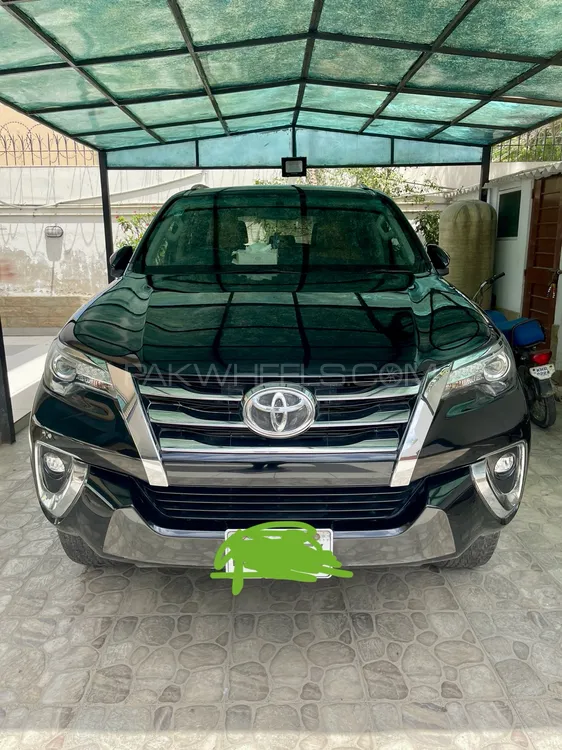 Toyota Fortuner 2018 for Sale in Karachi Image-1