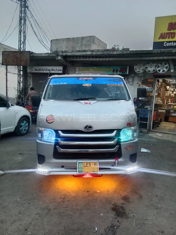 Toyota Hiace 2005 for Sale in Gujar Khan Image-1