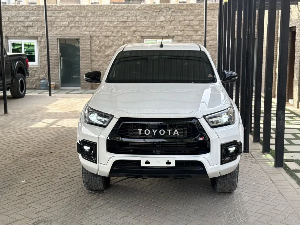 ٹویوٹا ہائیلکس 2024 for Sale in کراچی Image-1