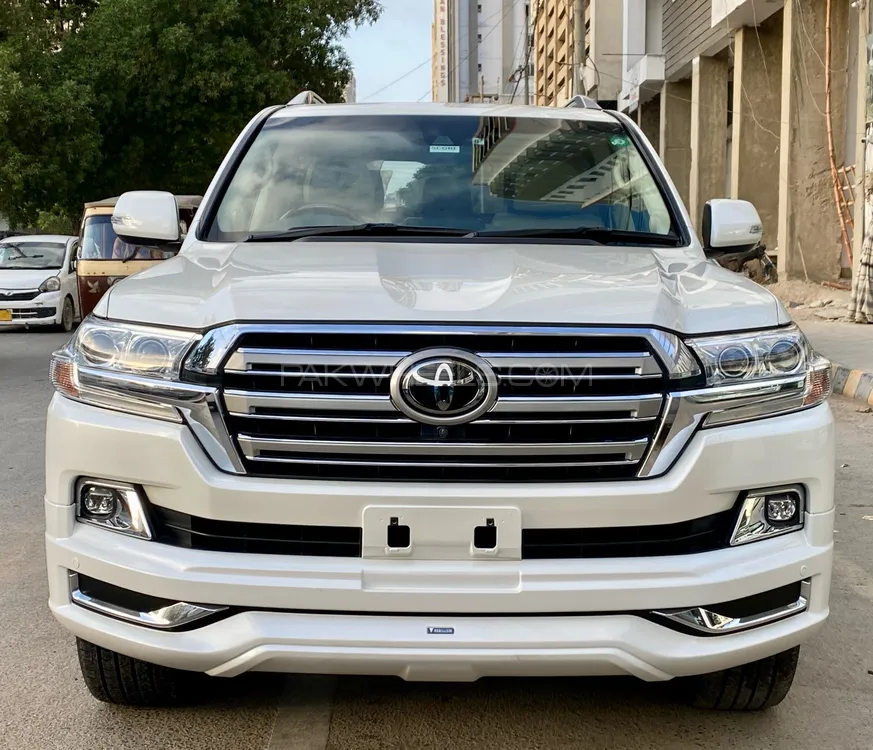 Toyota Land Cruiser 2017 for Sale in Karachi Image-1