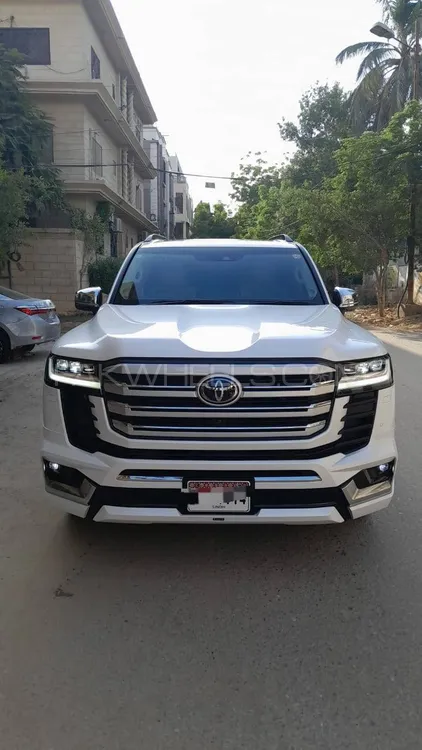 Toyota Land Cruiser 2023 for Sale in Karachi Image-1