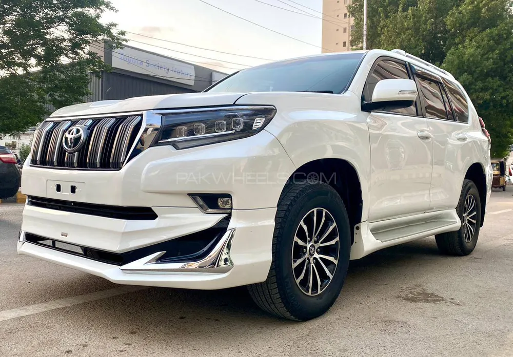 Toyota Prado 2010 for Sale in Karachi Image-1