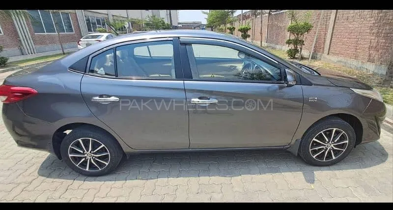 Toyota Yaris Sedan 2021 for Sale in Faisalabad Image-1