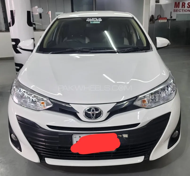 Toyota Yaris Sedan 2023 for Sale in Lahore Image-1